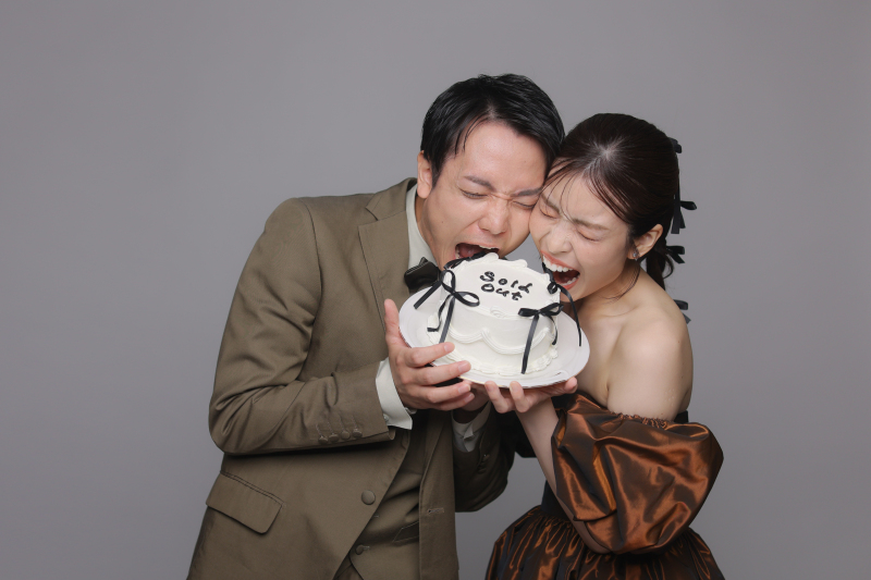 【シンプル背景でおしゃれに】和装・洋装スタジオPLUS+