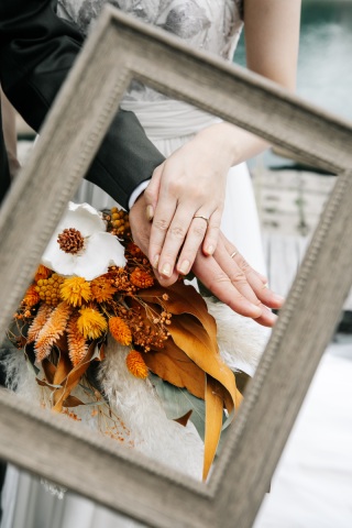 たくさんのアイテムを使ったロケーション撮影