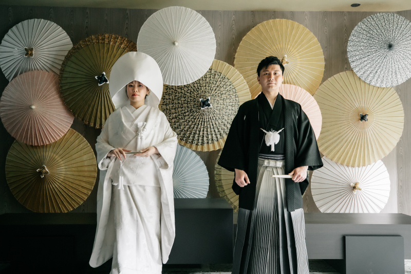 厳粛な雰囲気の一枚も