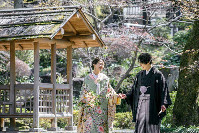 和装で岐阜公園