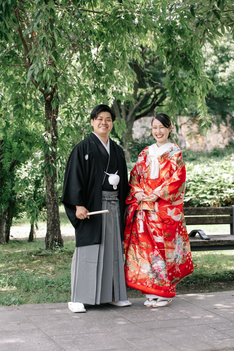 みどりを背景に