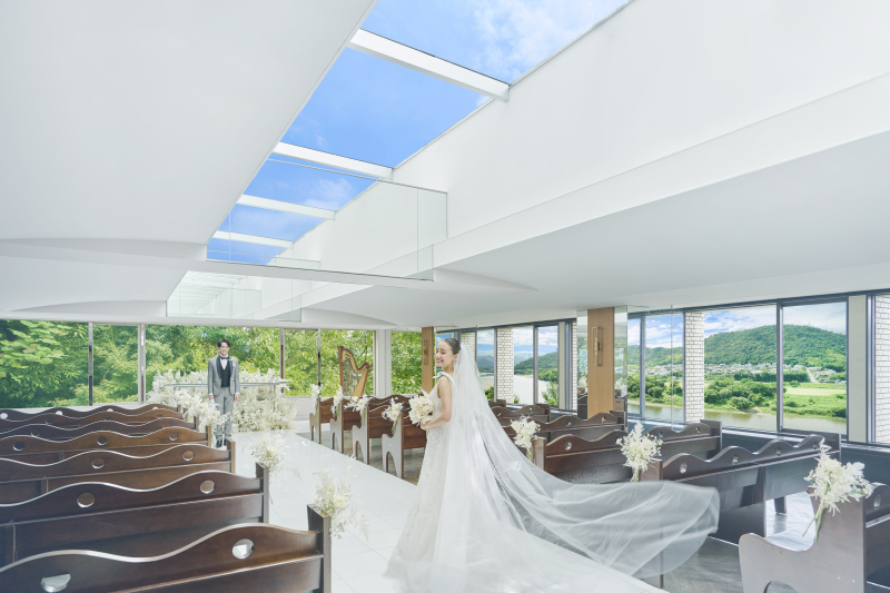 STYLE+岐阜・長良川_チャペルで撮影できる