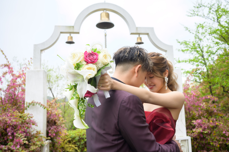 STYLE+岐阜・長良川_カラードレスが豊富