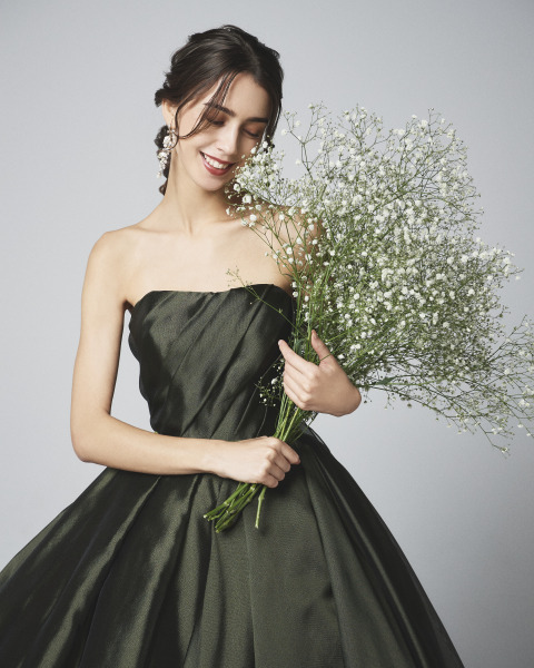 シチュエーションに合わせてお好きな色を選んで