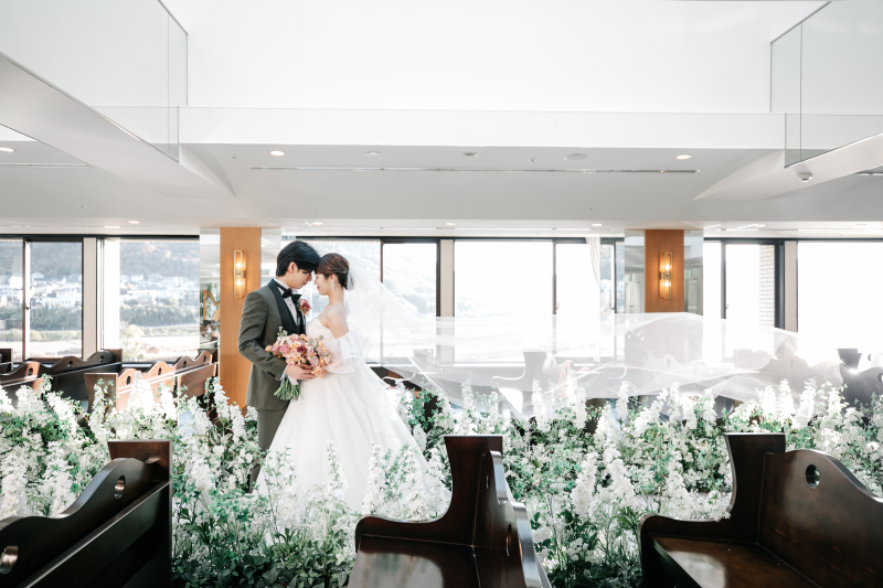 【洋装】【チャペル】で挙式さながらの撮影と【河原町】でお散歩デートを楽しめるスペシャルコース