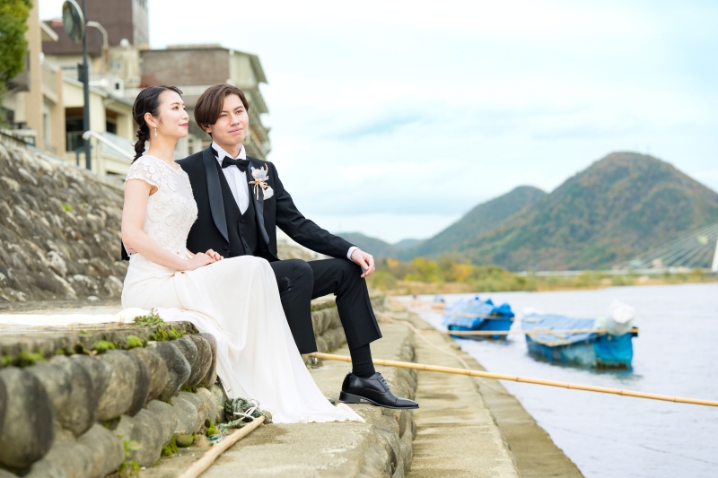 【洋装】清流長良川と共に撮影ができるフォトスポット【長良川プロムナード】と【館内】撮影の欲張りコース
