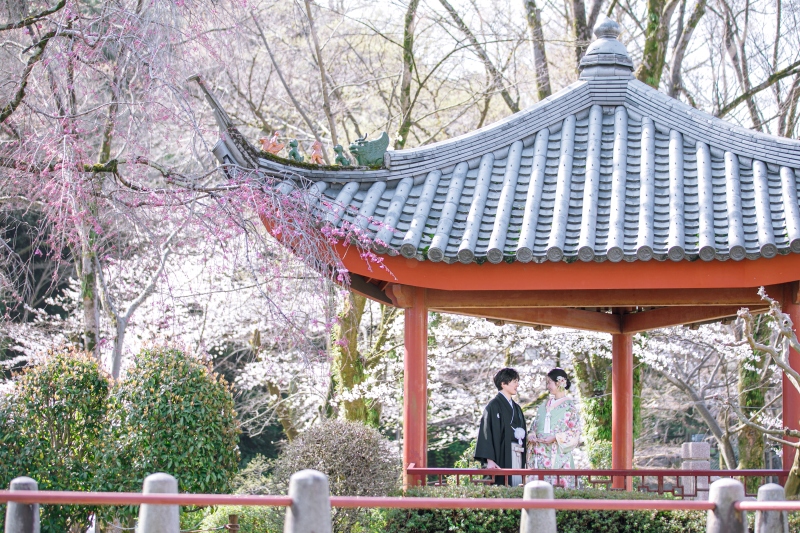 【和装】様々な文化が交じり合う異国情緒あふれる世界観を持つ【日中友好庭園コース】