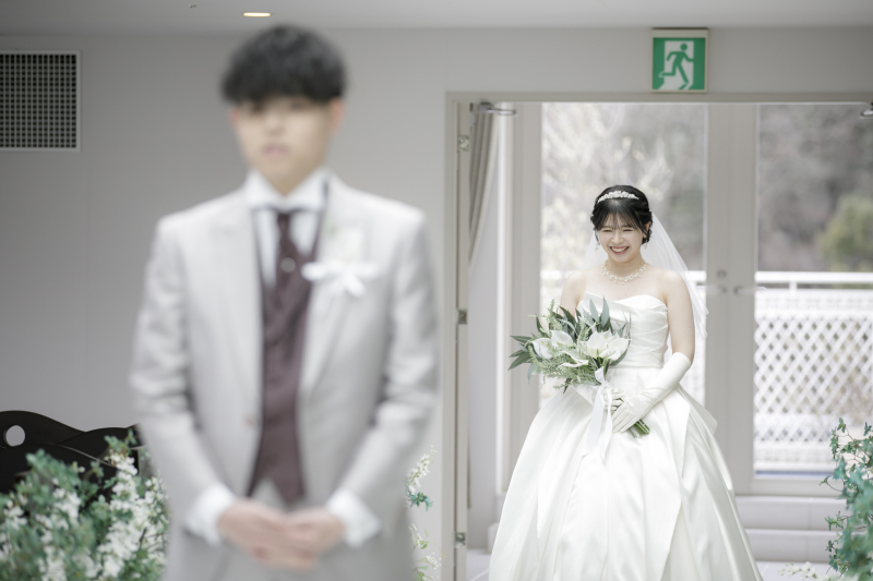 【洋装】【チャペル】で挙式さながらの撮影と【河原町】でお散歩デートを楽しめるスペシャルコース