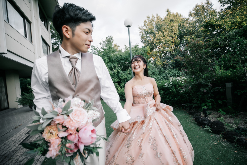 洋装/夏季限定(9･10月限定/新郎新婦衣装グレードアップ差額無料！)基本料金でグレード関わらず上質衣装を選び放題な贅沢プラン