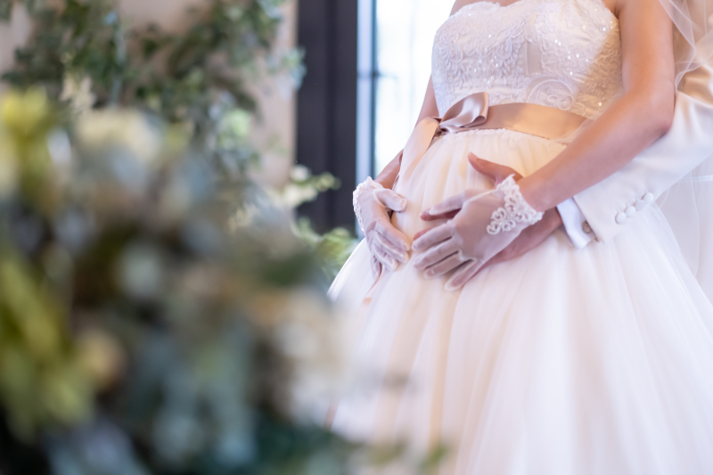 【洋装1着・安心の衣装サイズ展開&専属介添え付】マタニティ＆ウエディングフォトプラン*100カット、全データ納品、レタッチ付き