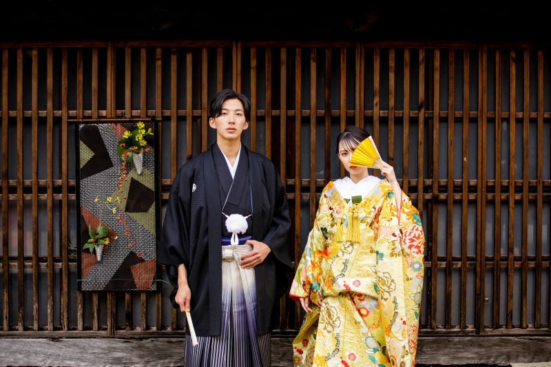 【和装】歴史を感じる古いまちなみでモダンな撮影はいかがでしょう【河原町コース】と【館内】で撮影できる欲張りプラン