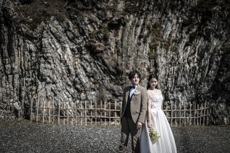 【洋装】緑豊かな【岐阜公園】と清流せせらぐ【長良川プロムナード】で撮影する贅沢コース