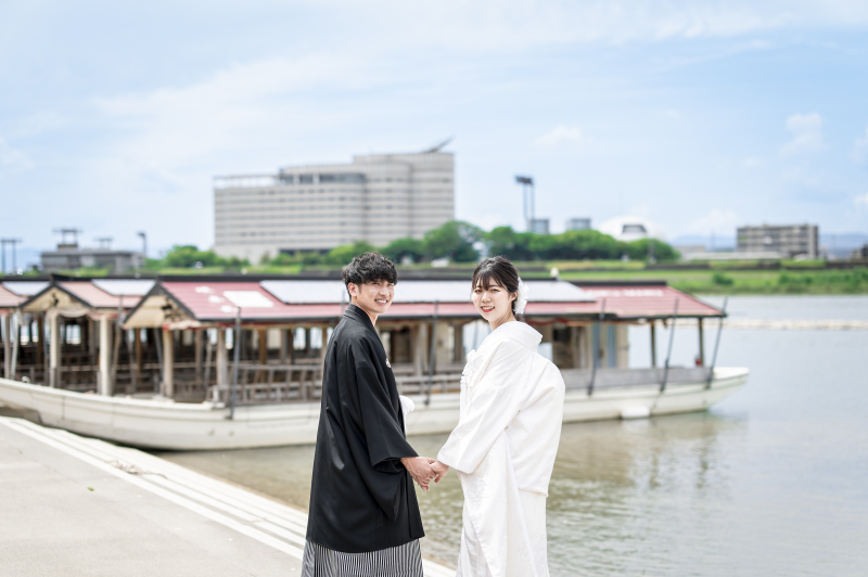 【和装】和と中華の融合【岐日中友好庭園】と清流せせらぐ【長良川プロムナード】で撮影する贅沢コース