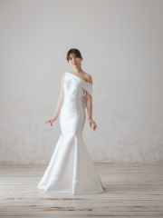 ウエディングドレス