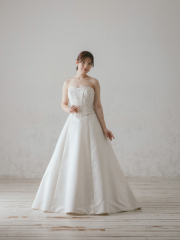 ウエディングドレス