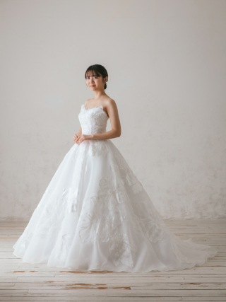 ウェディングドレス