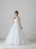 ウェディングドレス