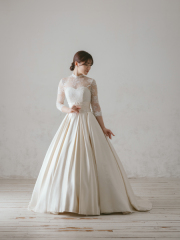 ウェディングドレス