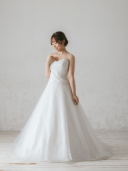 ウェディングドレス