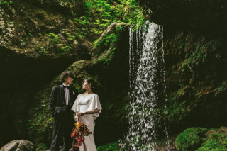 穴場の滝でアーティスティックに