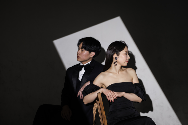 黒コーデで撮影