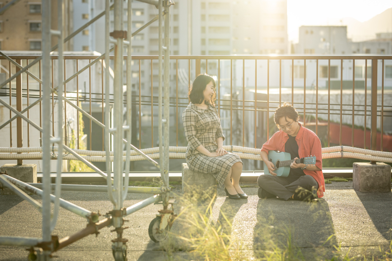 夕陽に包まれながら