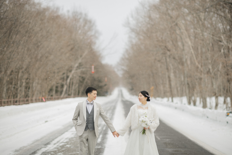 並木道で過ごすやさしいひととき