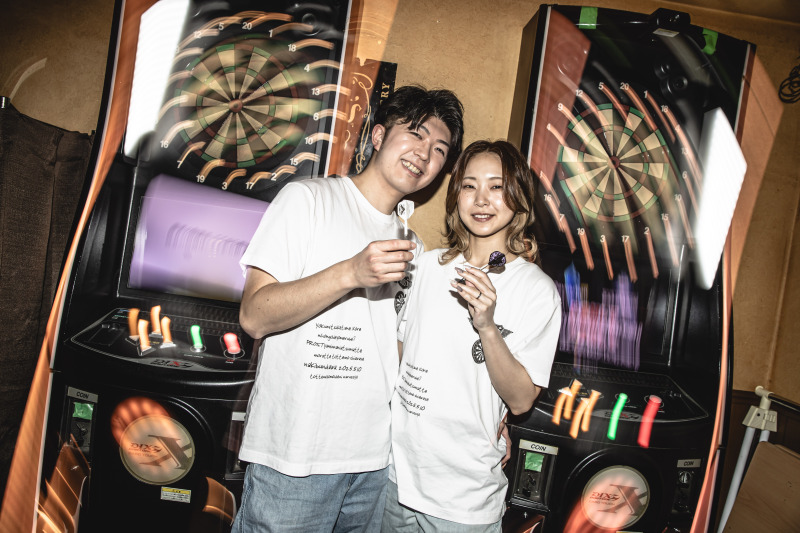 私服ダーツバーロケ撮影