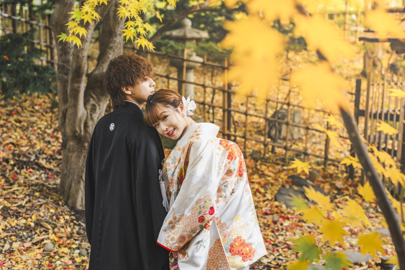 落ち葉の中の撮影も