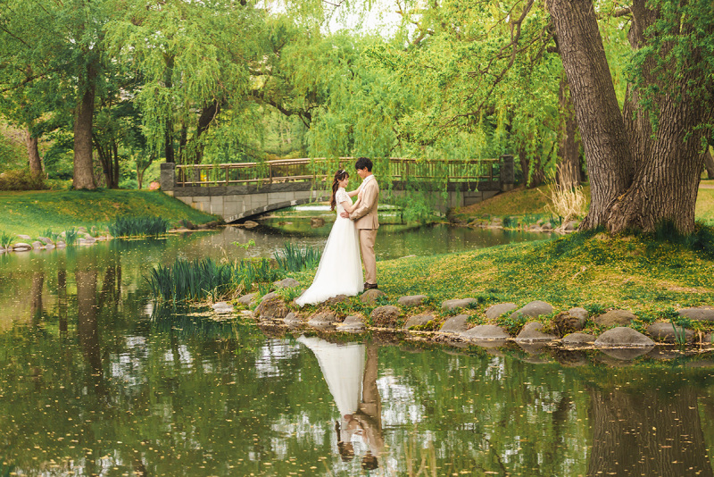 反射に映る二人