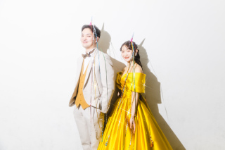 スタジオで素敵なウェディングフォトを！