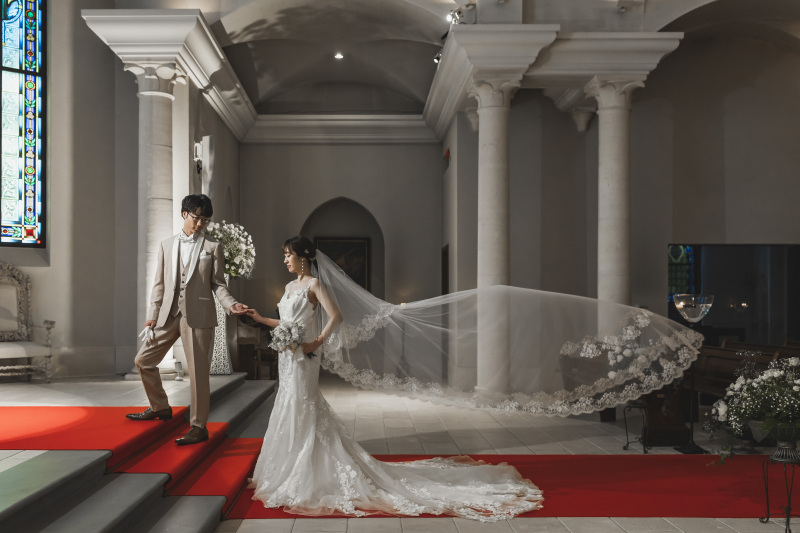 挙式当日とは違うお写真に。