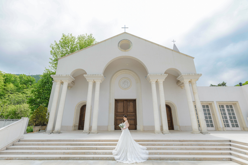 ローズガーデンクライスト教会撮影 ※衣装グレードアップなし