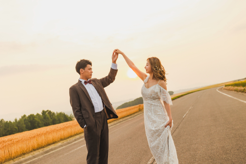 富良野ラベンダーロケ承り中▼データ300カット 衣装1着ランクフリー 3時間撮影 スタッフ出張費込み 