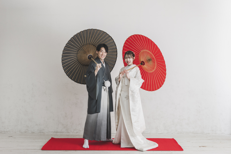 【スタジオスタンダードアルバム30ページ】洋装or和装3着(組み合わせ自由)+私服 ※衣装グレードアップなし