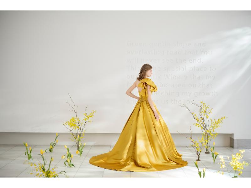 color dress