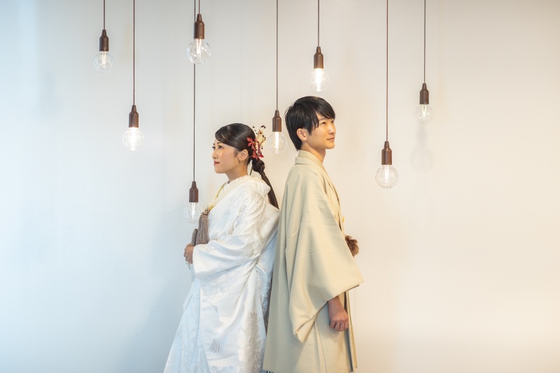 シンプルなライトブースで一枚。