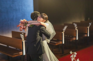 moment_Mia Via / チャペル