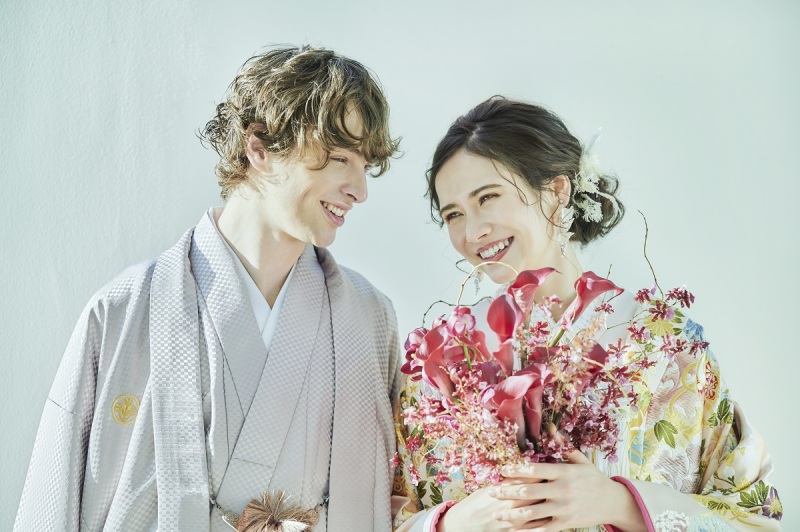 平日撮影プラン【洋装1着・和装1着スタジオプラン】データ100カット付