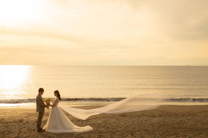 ロケ撮影は夕暮れの時間から開始