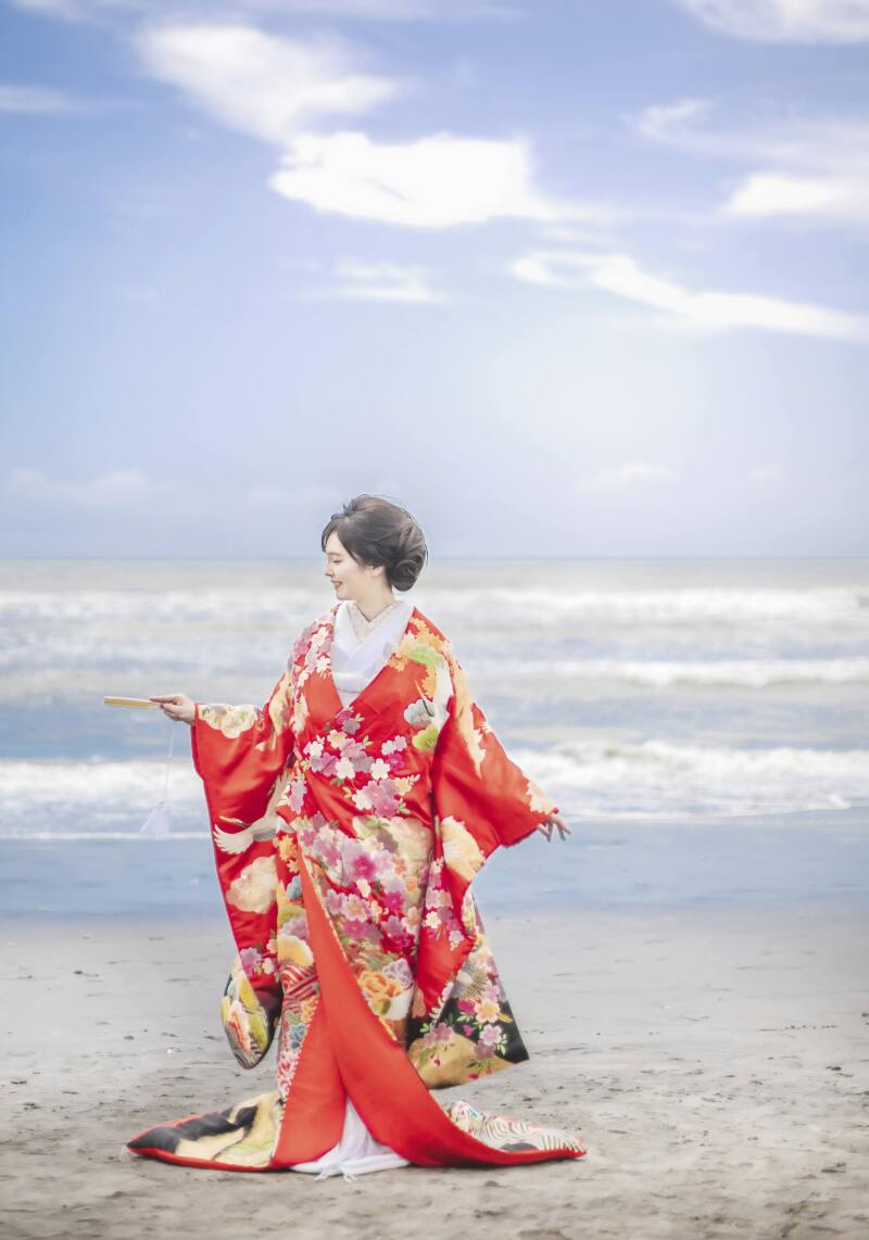 海を背景にした和装撮影