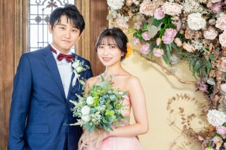 カラードレスとウェディングドレスの２着プラン