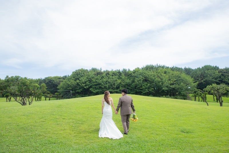 まずは広大なガーデンから