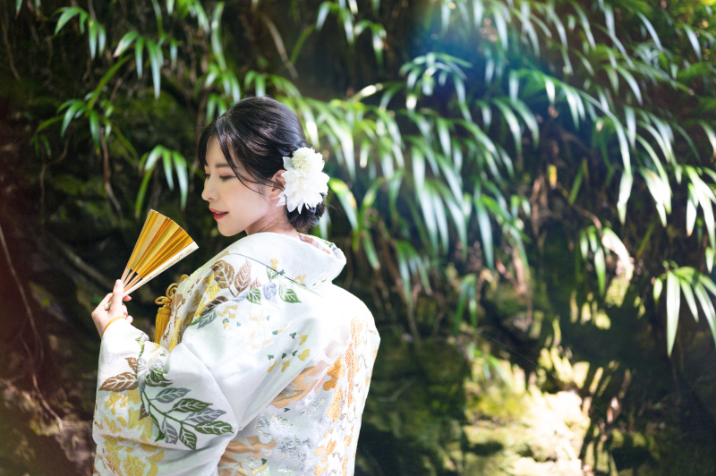 トレンドのスタイルから、伝統的な和装のイメージまで幅広くご対応