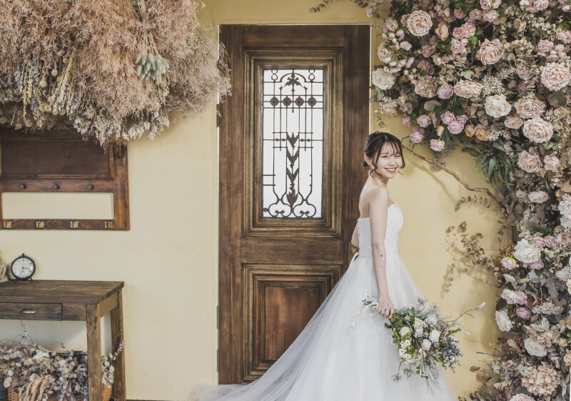 海ロケ & スタジオ撮影 | Wドレス＋白無垢or打掛 2着プラン 【200カットデータ・レタッチ付】