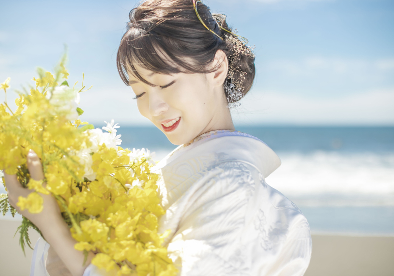 海辺の和装前撮り | 白無垢or打掛 1着プラン 【200カットデータ・レタッチ付】
