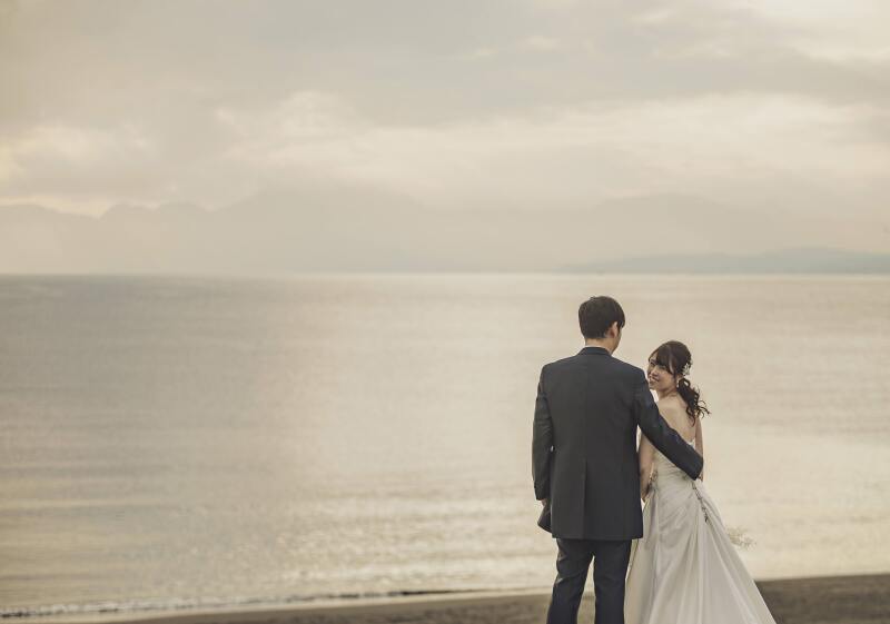 サンセット（夕暮れ）限定フォトウェディング | 79,800円 【50カットデータ・人物除去レタッチ付】