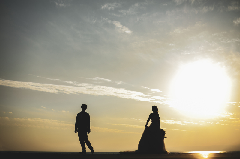 サンセット（夕暮れ）限定フォトウェディング | 79,800円 【50カットデータ・人物除去レタッチ付】