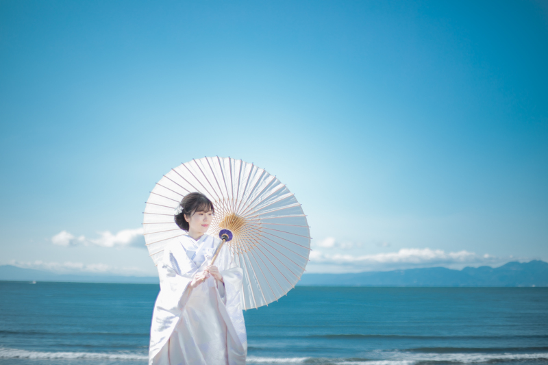 海辺の和装前撮り | 白無垢or打掛 1着プラン 【200カットデータ・レタッチ付】