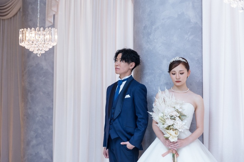 シャンデリア×ウエディングドレス